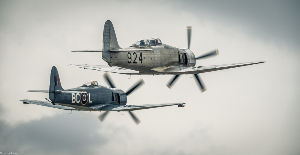 An in air action shot by Jacob Abrams featured on the popular website Aviation Oil Outlet