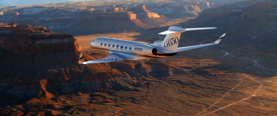 Gulfstream G650 in air still