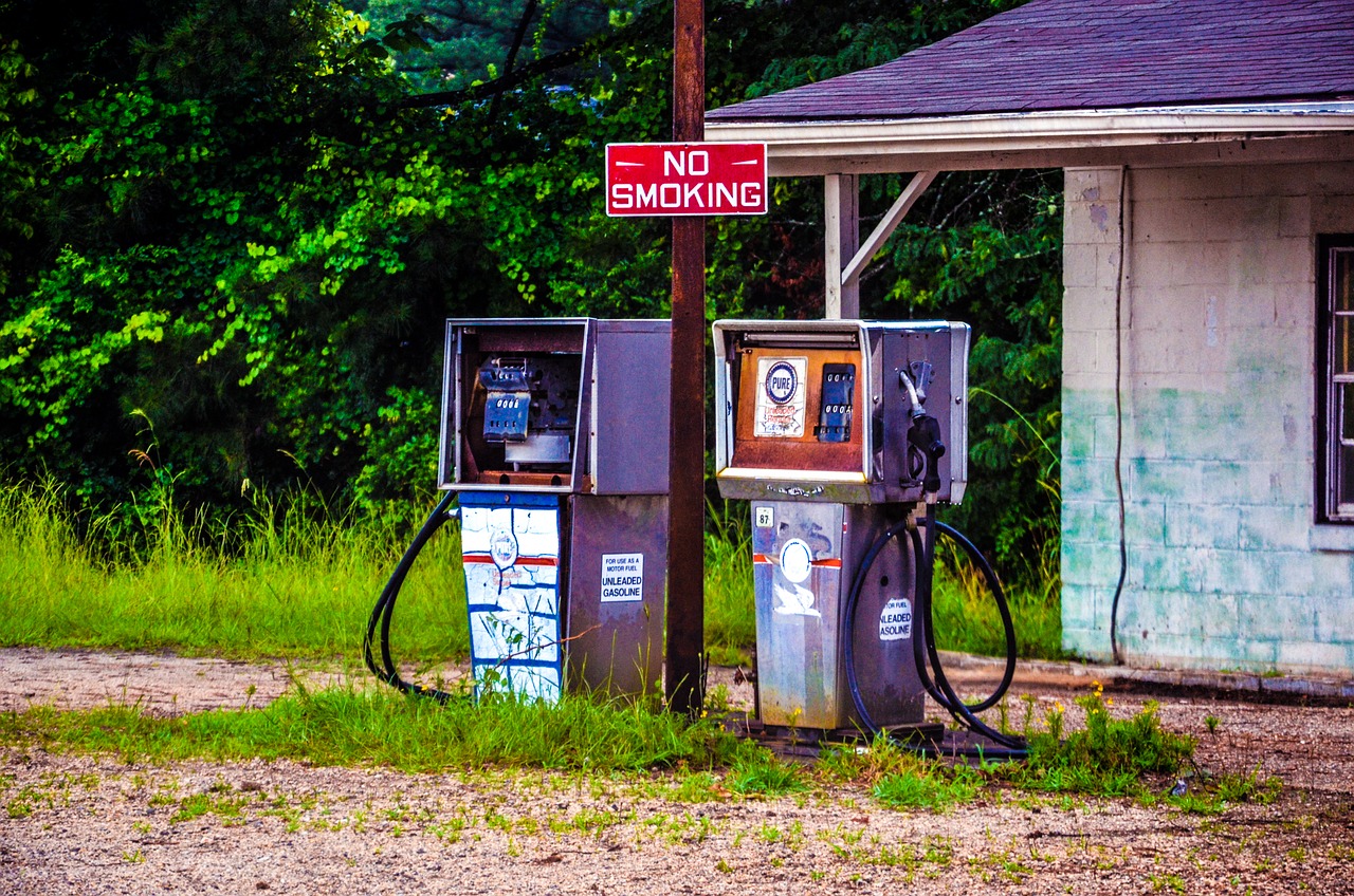 gasoline, petrol, gas station, filling station, old, unleaded gasoline, unleaded gas, leaded gasoline, leaded gas