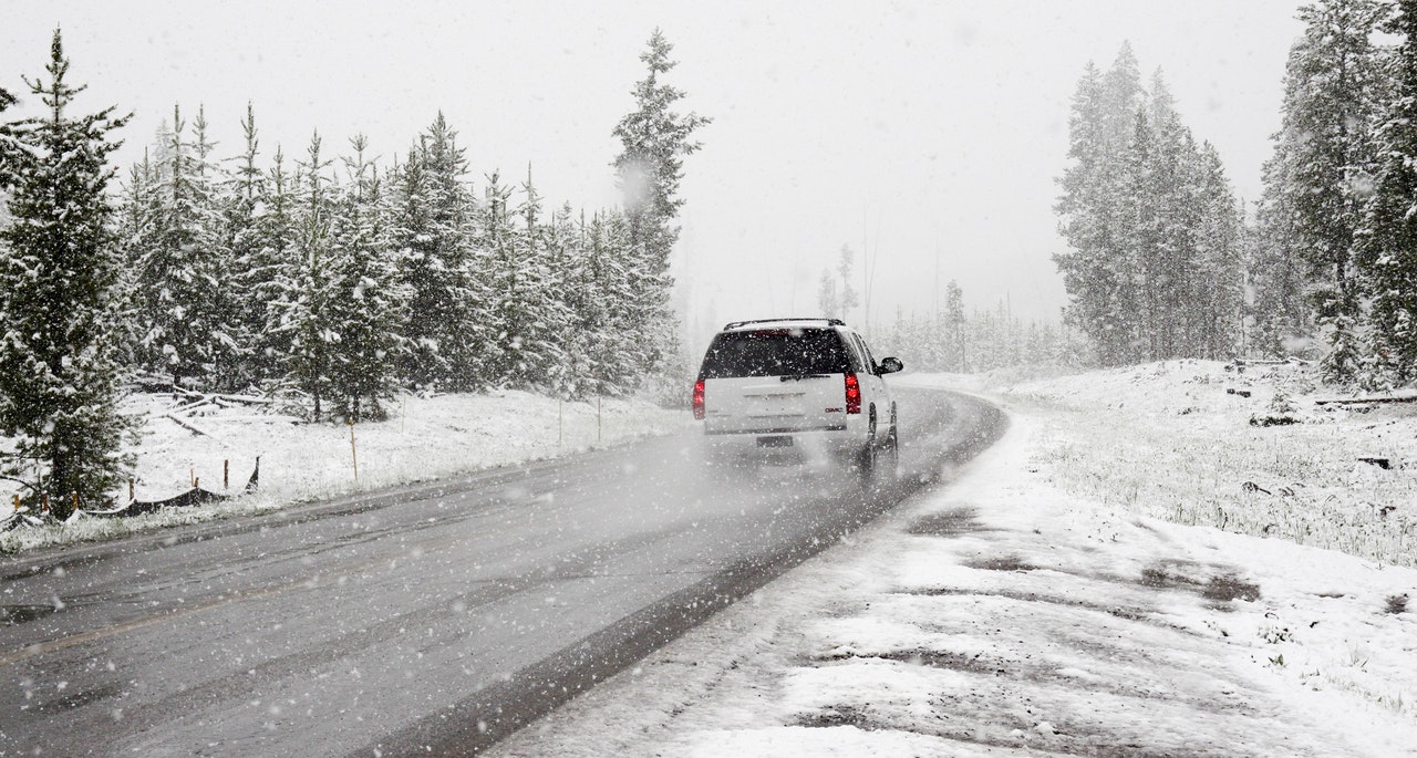 winter tires, how cold affects tires, ow winter affects tires, winter effects tires, How Does Cold Weather Affect Your Car, How Cold Weather Affects Your Car, effects of cold weather on cars, cold weather vehicle